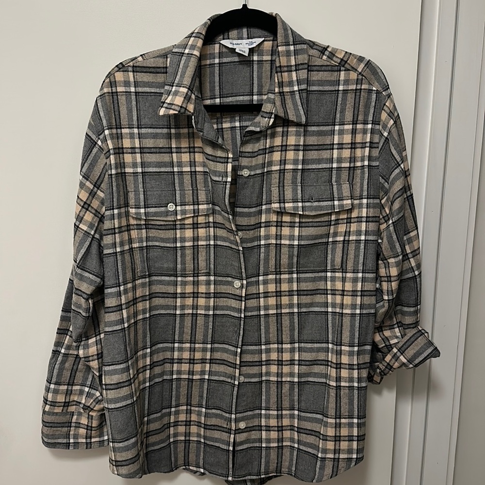 New without tags, flannel button down